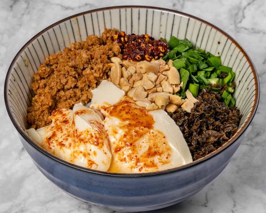 Authentic Old Kunming Bean Curd Rice Noodle 地道老昆明豆花米线